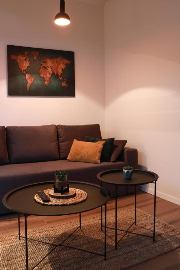 Apartment Emma Porec Bagian luar foto